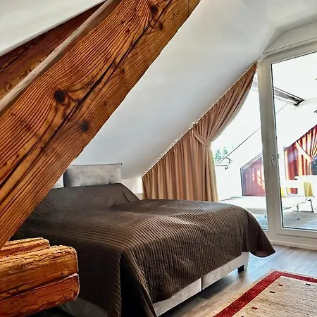 Wohnen Ueber Den Daechern Von