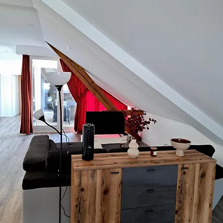 Wohnen Ueber Den Daechern Von Apartment *