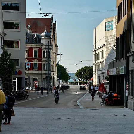 Wohnen über Den Dächern Von