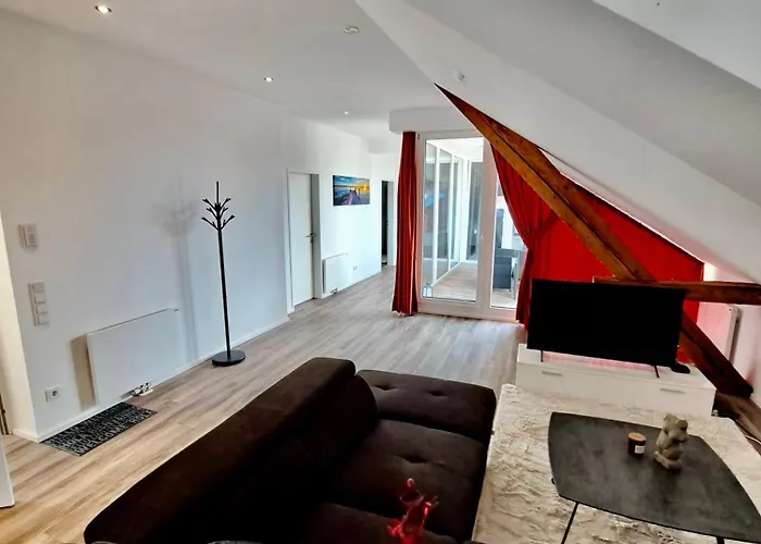 Wohnen über Den Dächern Von *